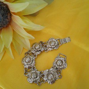 Vintage Heavy Sterling flowers silver chain link bracelet stamped Sterling